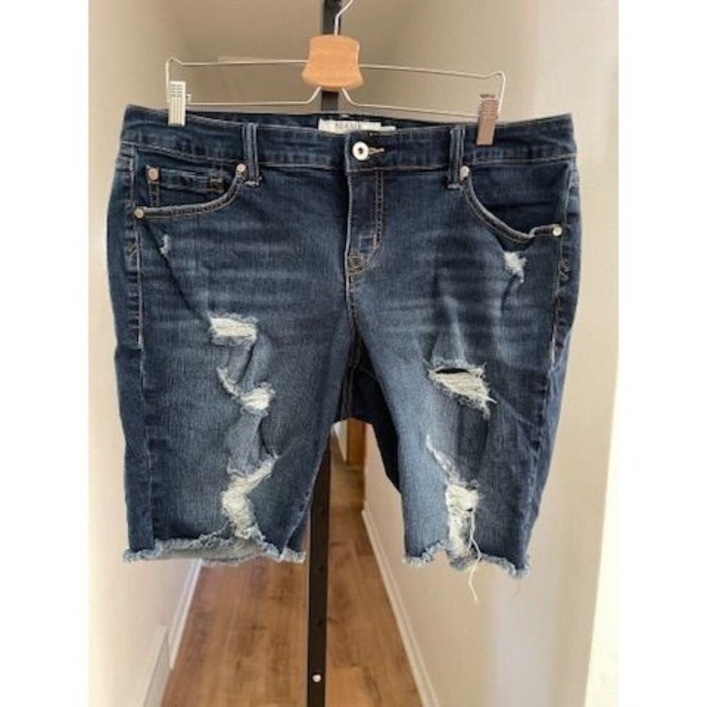 EUC Torrid Jeans Short